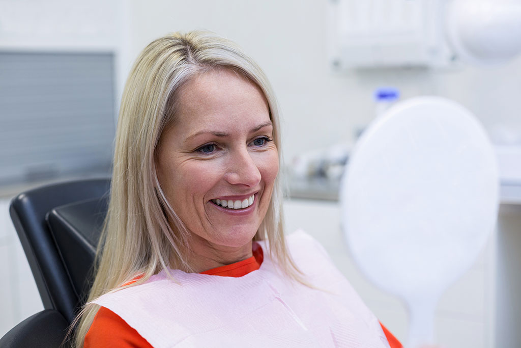 Dientes blancos para un verano perfecto: BiancaDent, Dentistas Castellón
