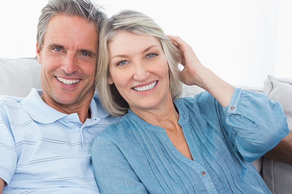 Cuidados esenciales para mantener tus dientes blancos: BiancaDent, Estética Dental Castellón
