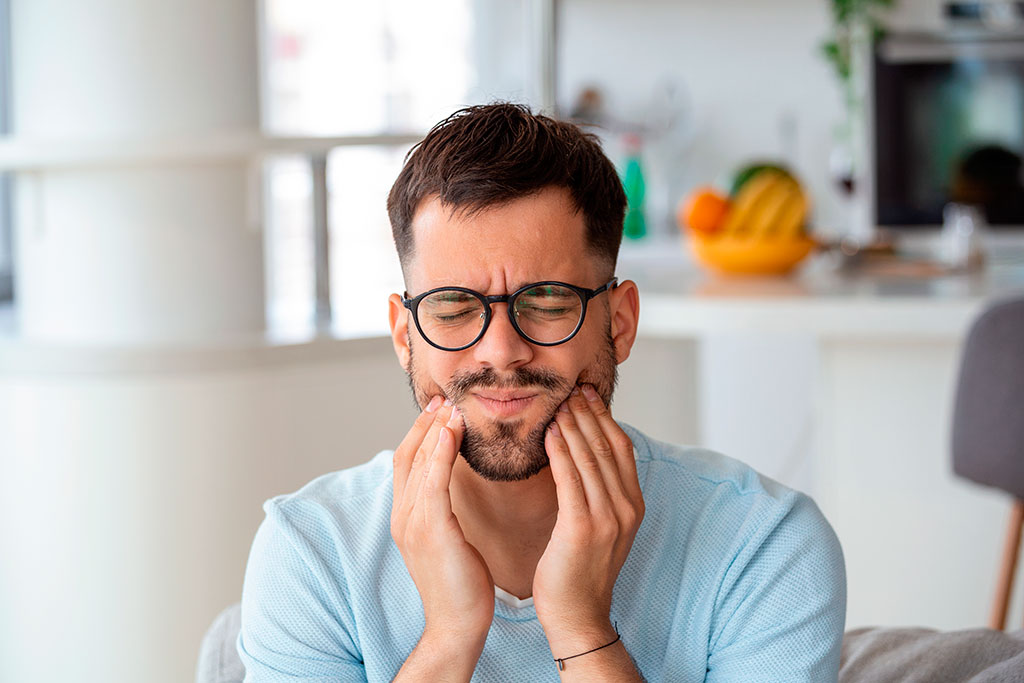 3 Síntomas que no debes ignorar en tu salud dental: BiancaDent, Dentistas Castellón