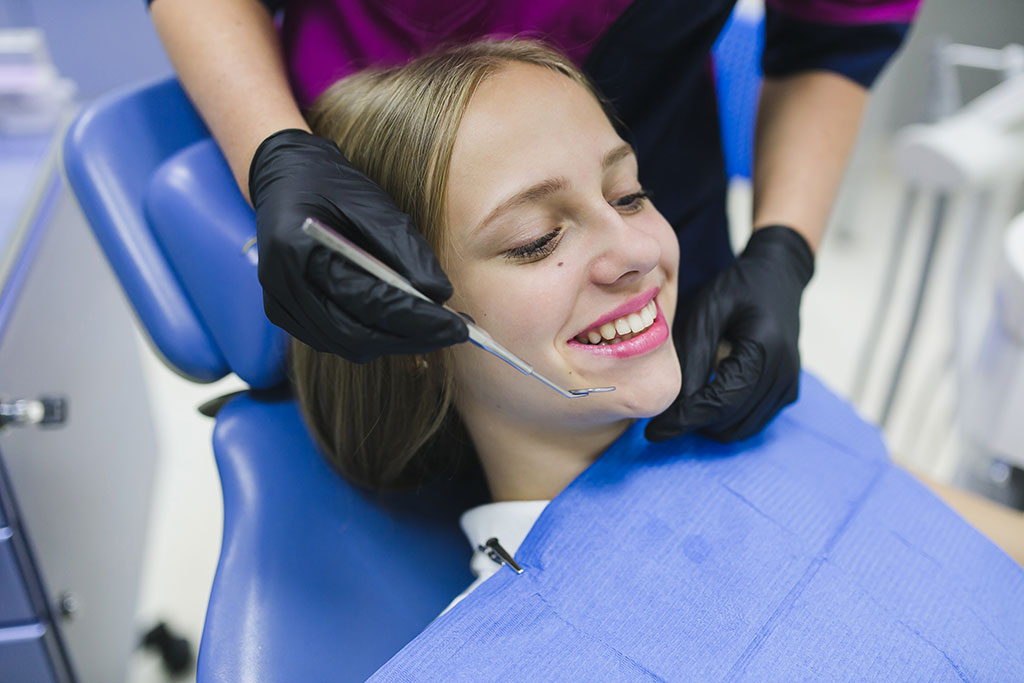 3 Síntomas que no debes ignorar en tu salud dental: BiancaDent, Clínica Dental en Castellón